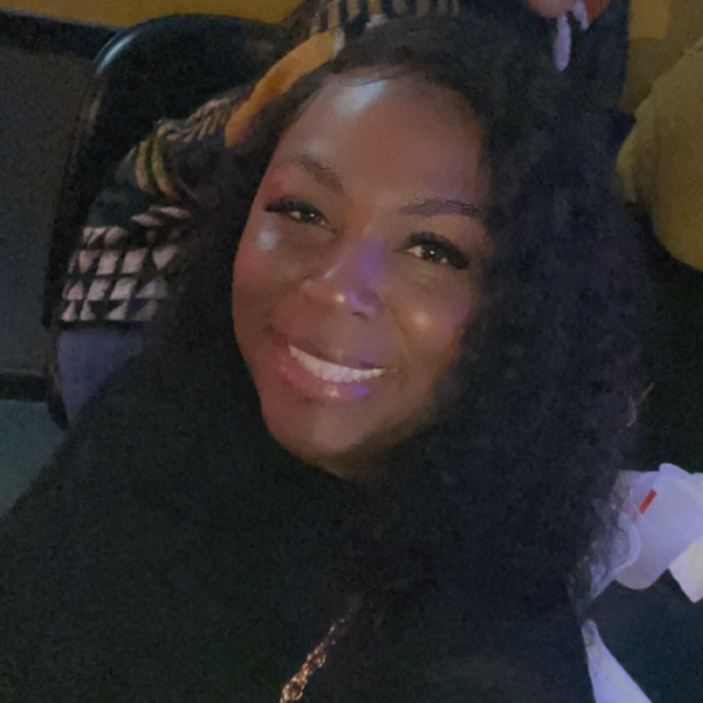 Meet your Posher, Rosalyn